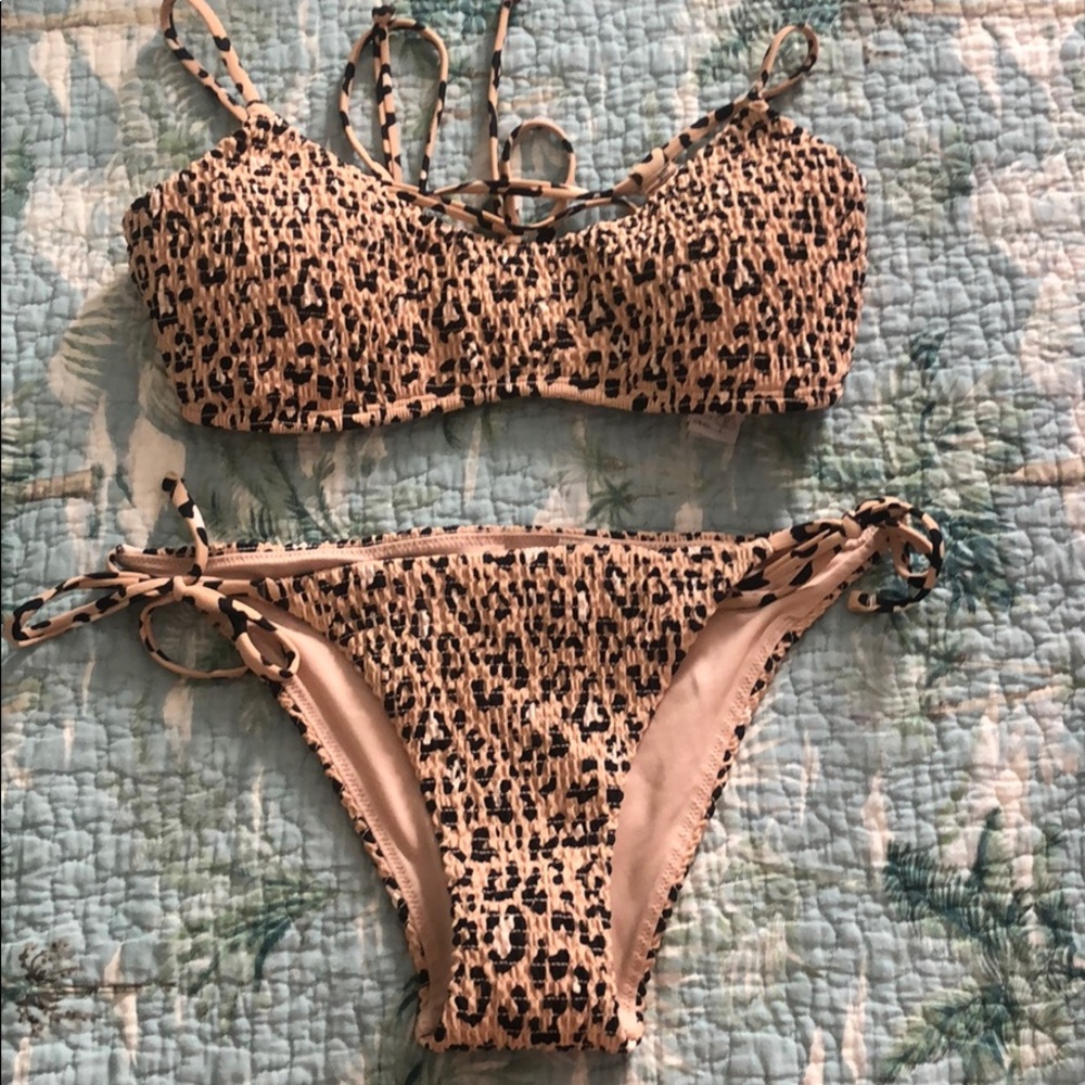 Hollister swim suit